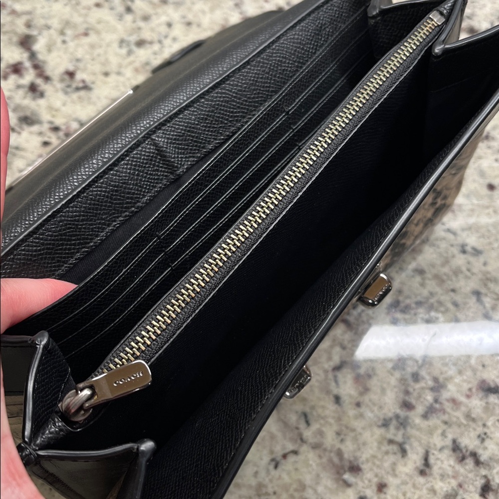 Coach Python Swagger Clutch EUC - Picture 10 of 15
